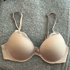 Victoria’s Secret Padded Bra Size 36 C